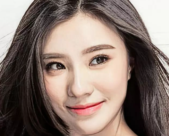 图片[3]-四种福缘深厚的面相，贵人相助，名利双收！